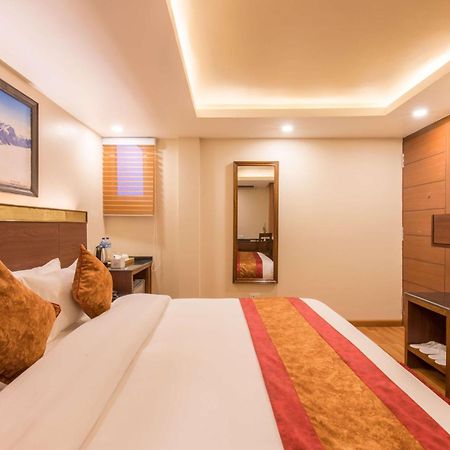 ניו דלהי Hotel Infinity International Near Igi Airport מראה חיצוני תמונה