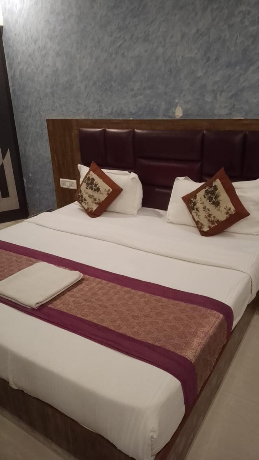 ניו דלהי Hotel Infinity International Near Igi Airport מראה חיצוני תמונה